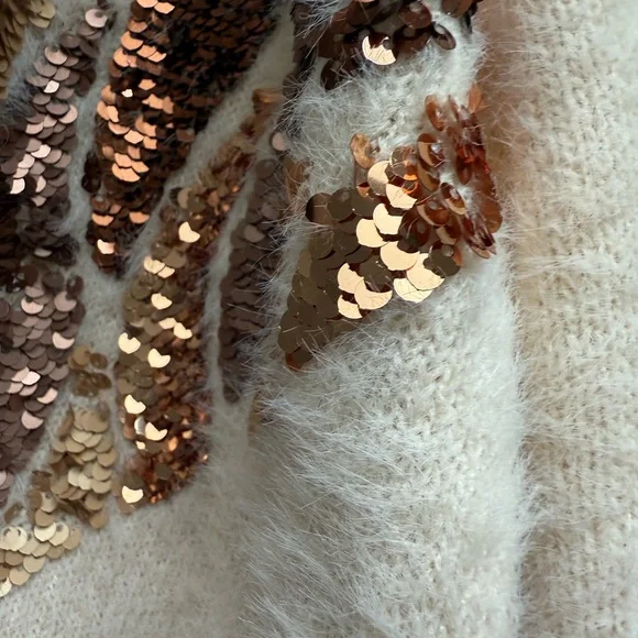 NWT Listicle Cream & Gold Crew Neck Sweater with Sequin Accents- GORGEOUS & SOFT - Picture 8 of 15